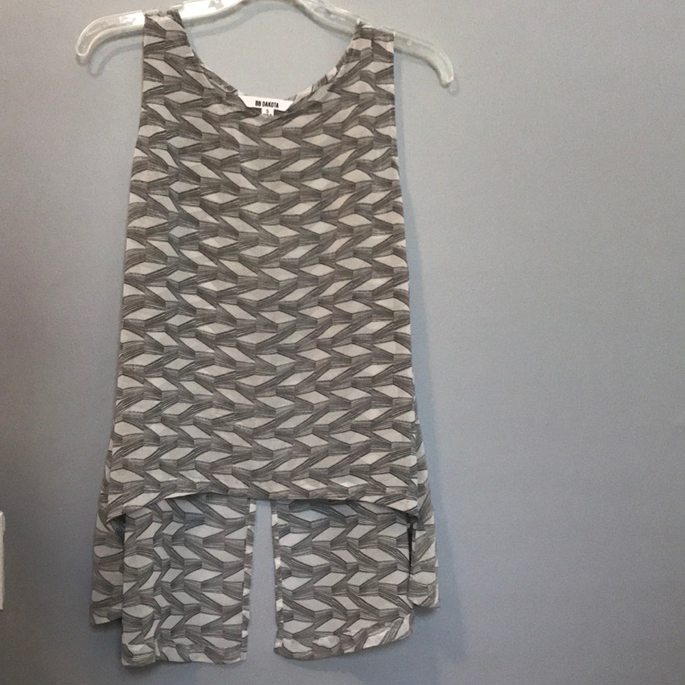 BB Dakota tank top